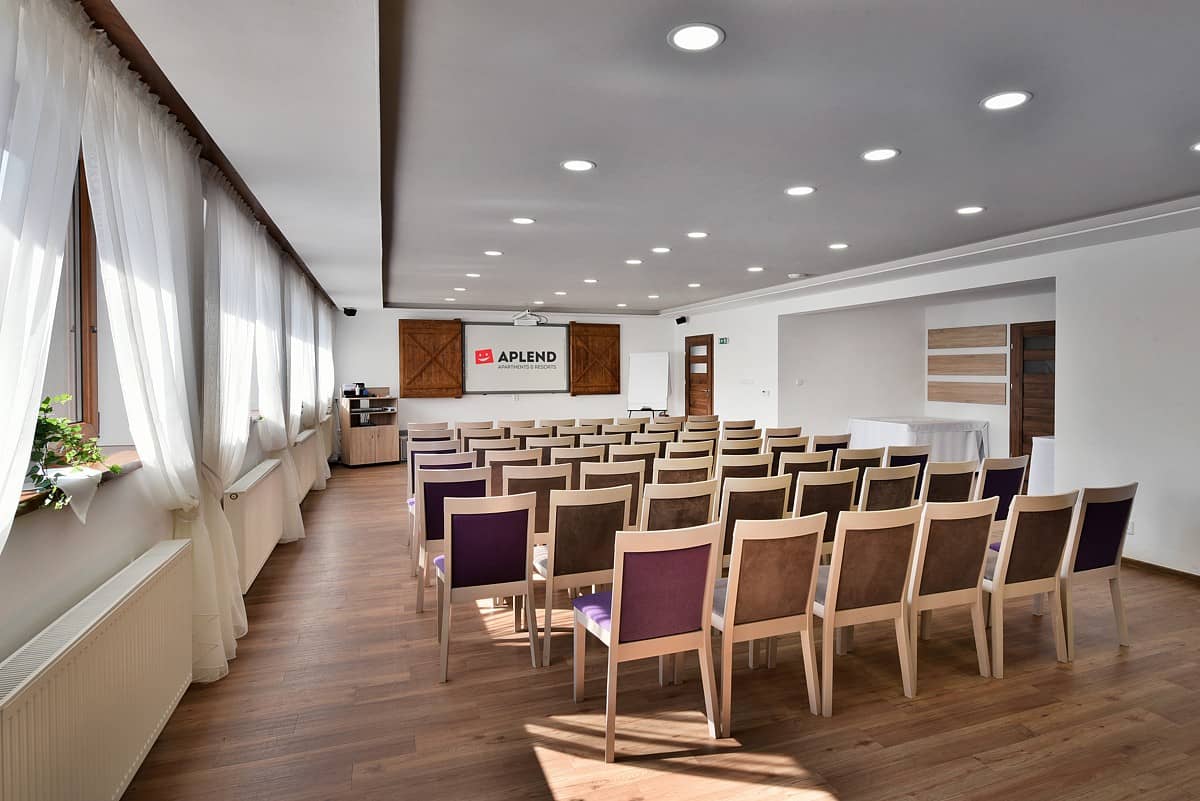 Konferenčná miestnosť - max. 50 osôb