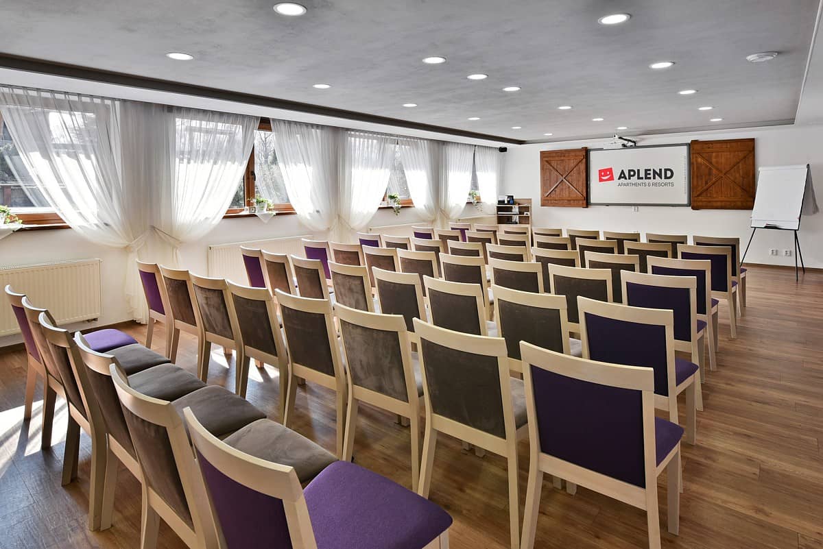 Konferenčná miestnosť - max. 50 osôb